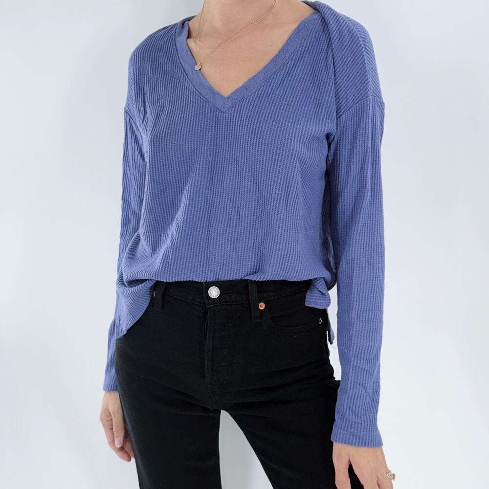 Double Zero Waffle Thermal V-neckline Long Sleeve Top Size Spicy Small